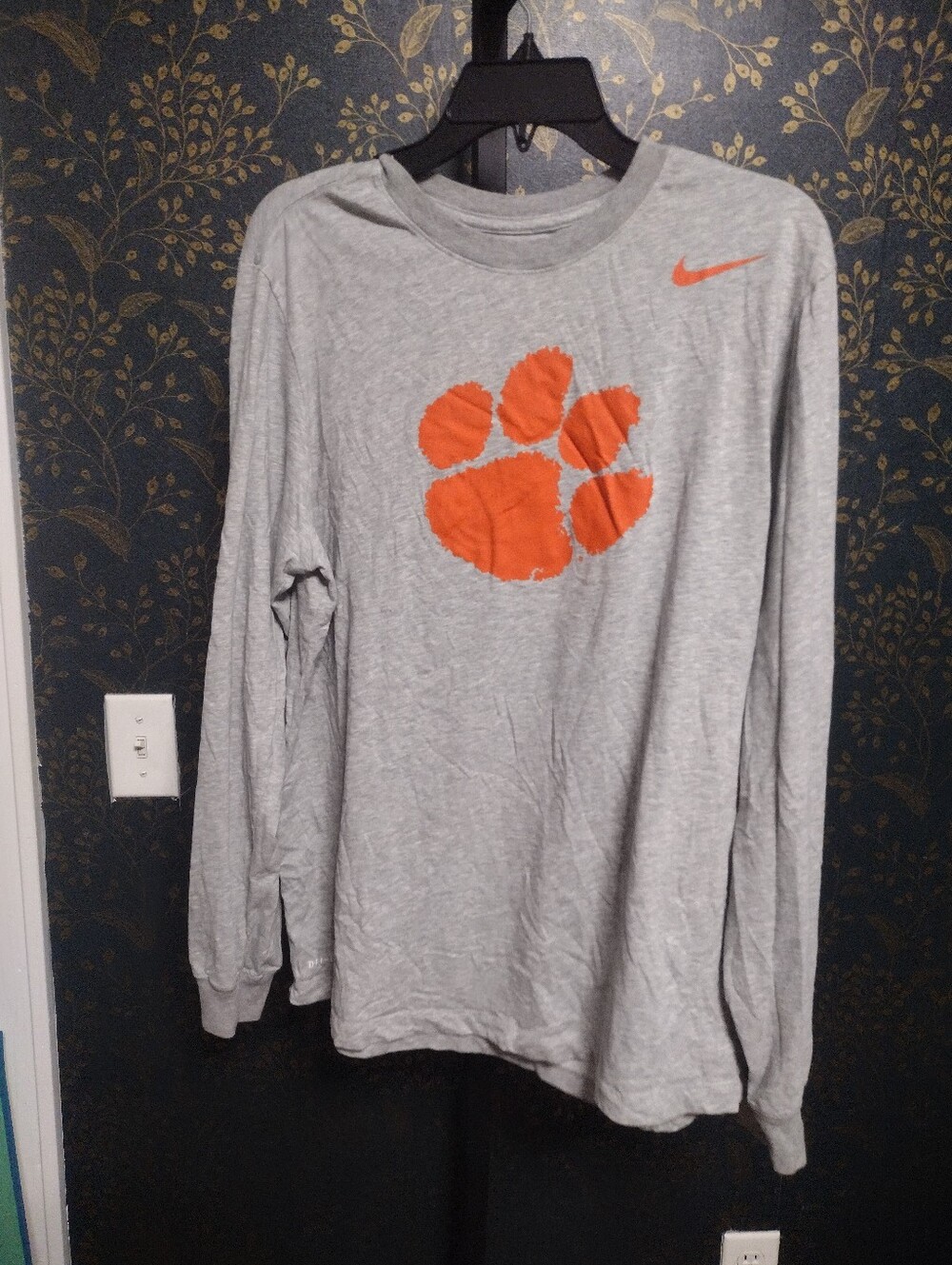 Nike Dri-Fit Long Sleeves Clemson Tigers Shirt
